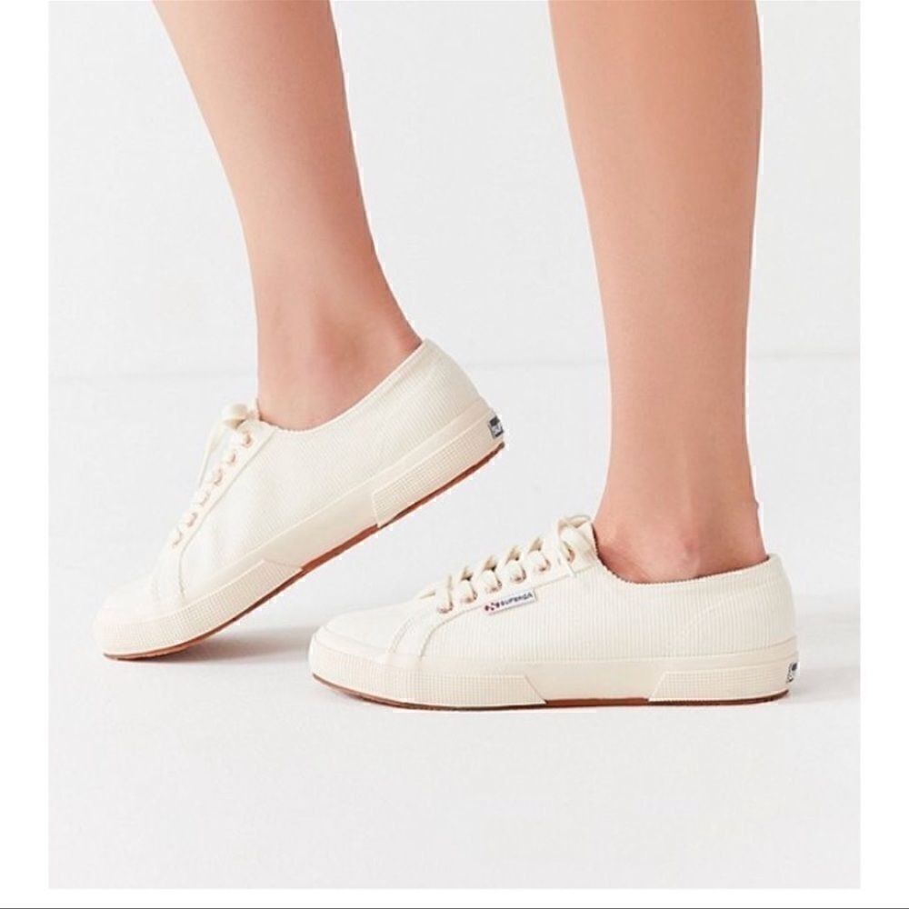 Superga Corduroy Cream Sneakers. Size 7.5.